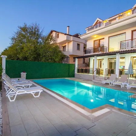 Oeluedeniz Villa Divine Fethiye